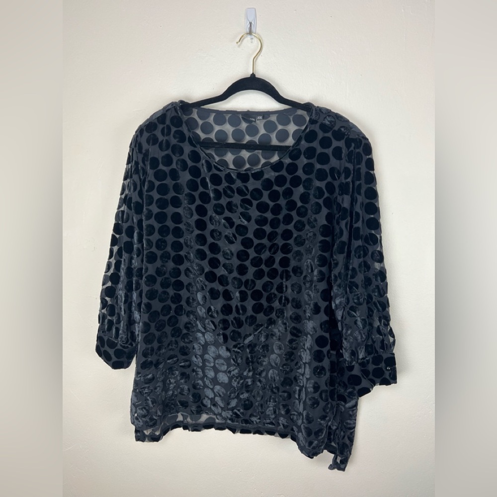 Lisa Bayne Black Top size XXL - pls read below